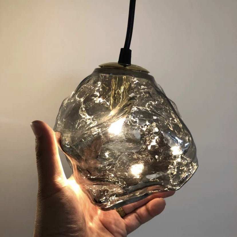 CrystalBloom Elegante Hängeleuchte – Ideal für Wohnzimmer, Esszimmer oder Schlafzimmer.