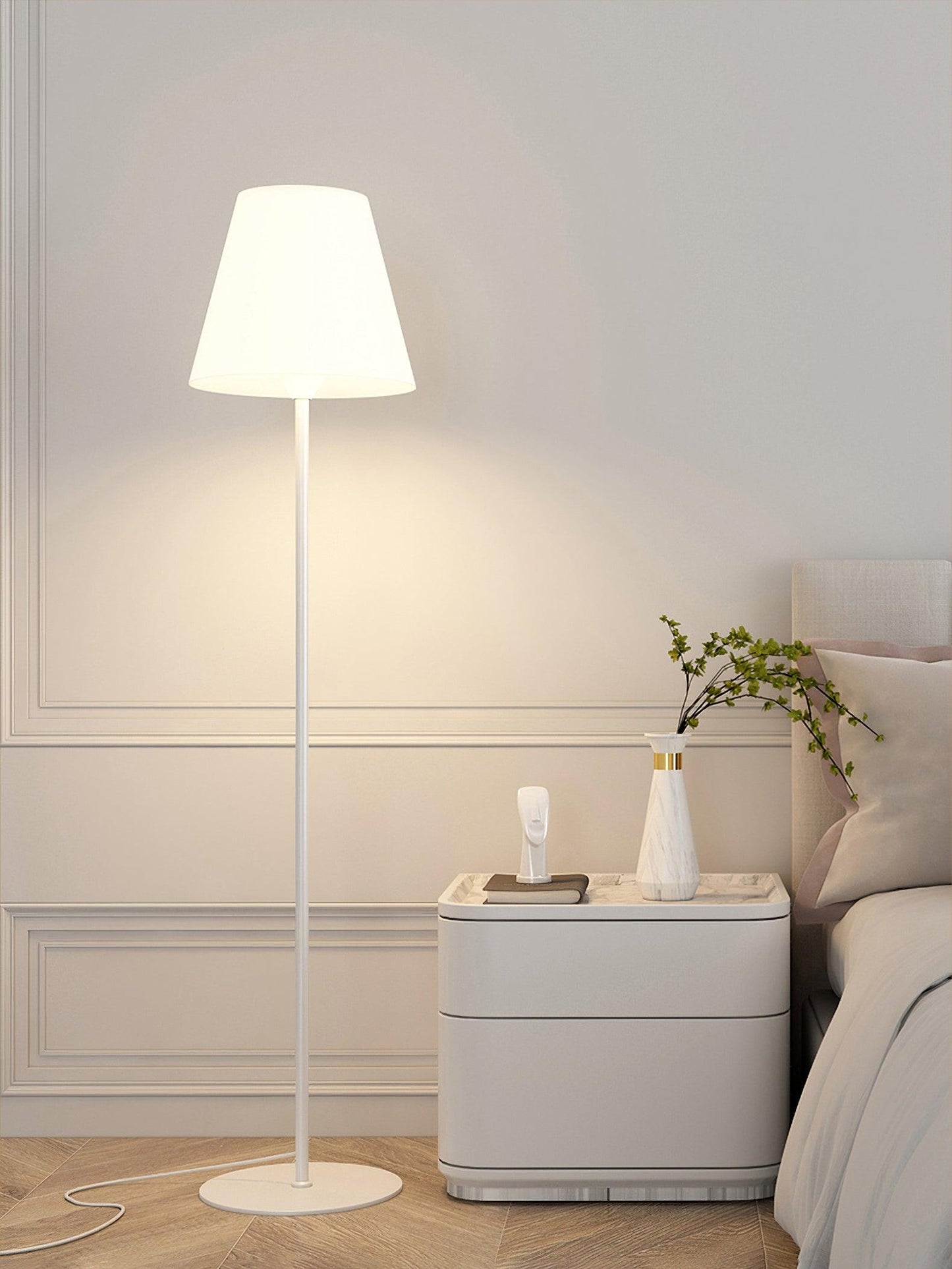 Ward - Minimalistische Stehleuchte mit modernem Design