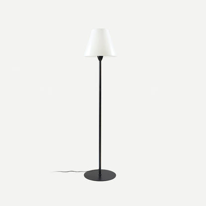 Ward - Minimalistische Stehleuchte mit modernem Design