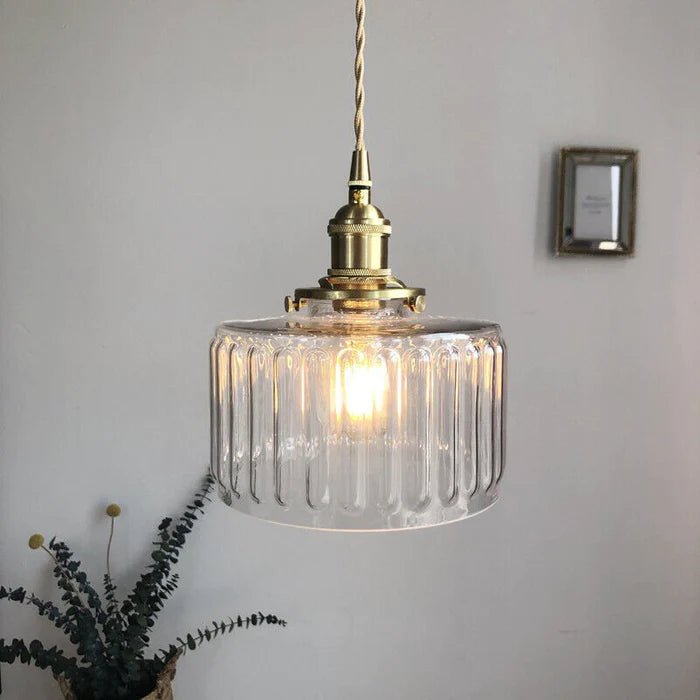 GlasLicht Hängeleuchte für eine elegante und einzigartige Lichtgestaltung.