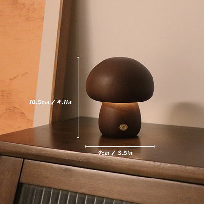 WoodGlow LED-Lampe im Pilzdesign – Bringt Wärme und Stil in jeden Raum.