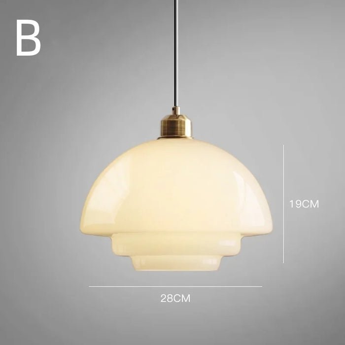 Designorientierte NordicGlow Pendelleuchte, ideal für anspruchsvolle Einrichtungen.