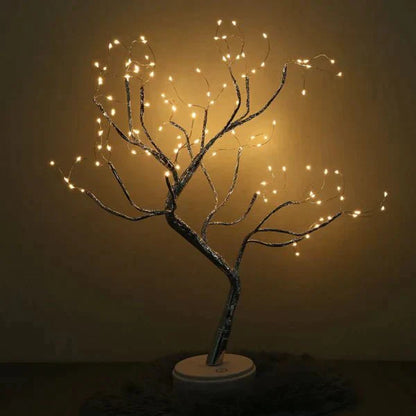 FairyTree Tischleuchte ideal für romantische und gemütliche Innenräume.