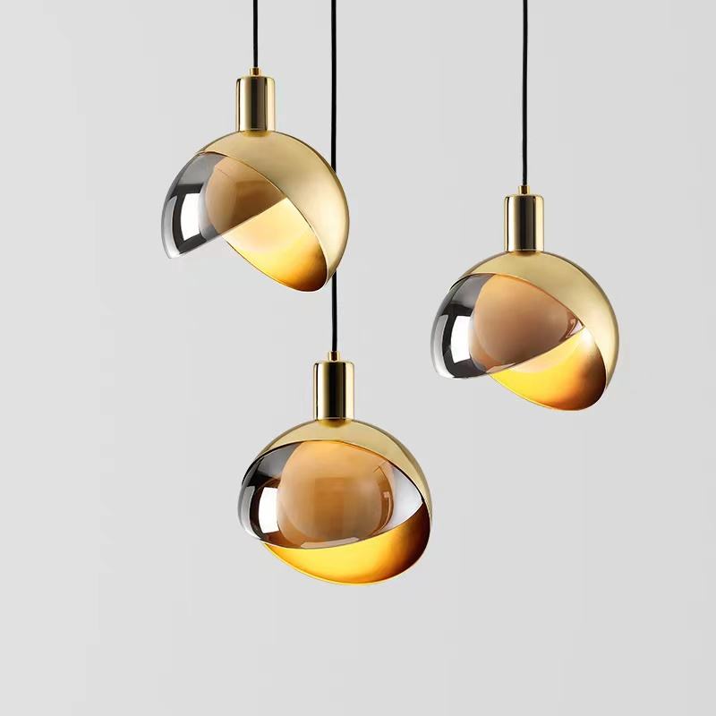LuxSphere Elegante Pendelleuchte – Perfekte Kombination aus Design und Funktionalität.